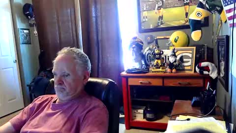 Snapshot of midwestdad09 chatting on 05.28.26 midwestdad09 online show from 05.28.26