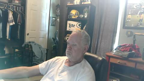 Snapshot of midwestdad09 chatting on 07.18.26 midwestdad09 online show from 07.18.26