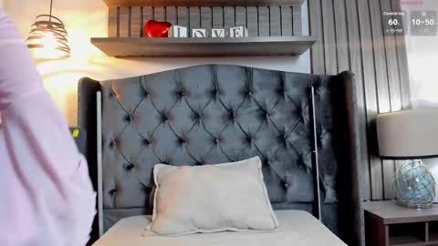 miel_gomez online show from 03.25.26