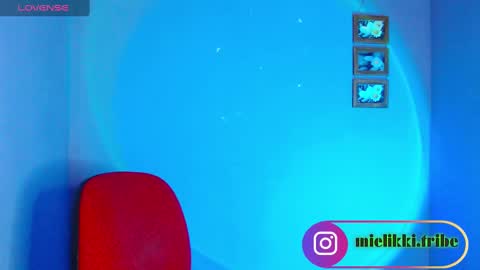mielikki01 online show from 12.21.24