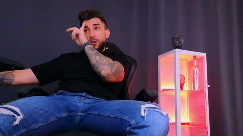 MightyAaron online show from 02.06.25