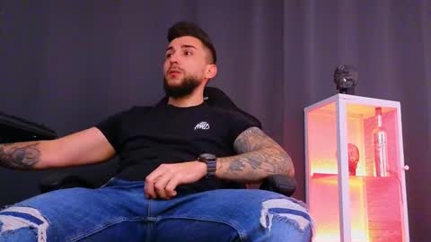 MightyAaron online show from 02.06.25