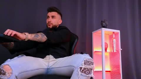 MightyAaron online show from 02.07.25