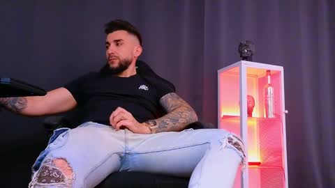 MightyAaron online show from 02.07.25