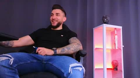 MightyAaron online show from 02.15.25