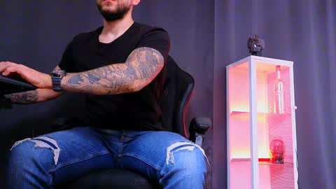 MightyAaron online show from 03.01.25