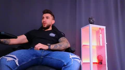 MightyAaron online show from 03.06.25