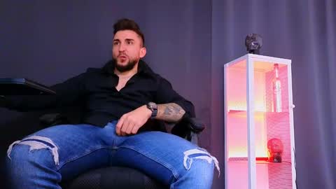 MightyAaron online show from 03.06.25