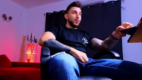 MightyAaron online show from 09.09.25