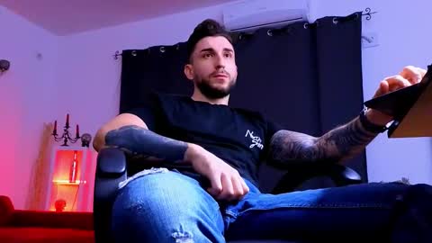 Snapshot of mightyaaron chatting on 01.17.26 MightyAaron online show from 01.17.26