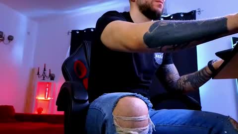 Snapshot of mightyaaron chatting on 02.22.26 MightyAaron online show from 02.22.26