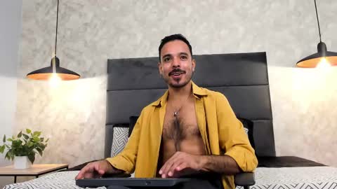 Snapshot of miguelsanfrancisco chatting on 10.09.25 miguelsanfrancisco online show from 10.09.25