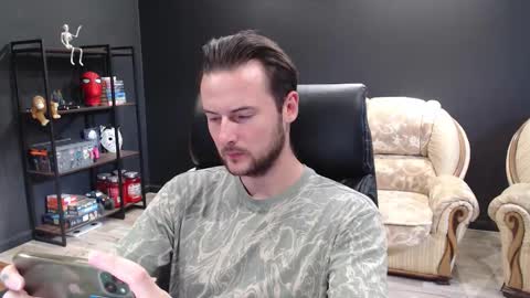 Misha Winchester online show from 10.07.25