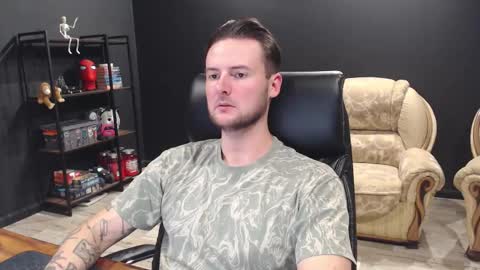 Misha Winchester online show from 10.29.25