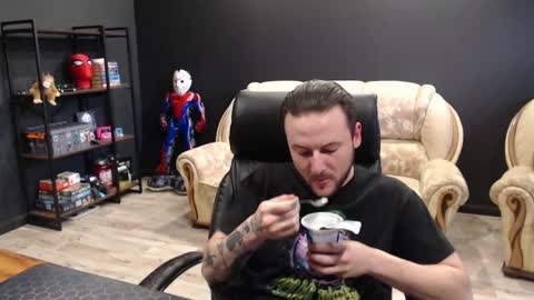 Misha Winchester online show from 04.11.26