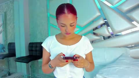 MIA 3 online show from 04.05.26