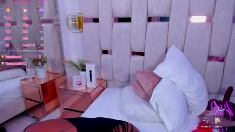 Snapshot of miia_schwarz chatting on 01.24.25 Miia Schwarz online show from 01.24.25