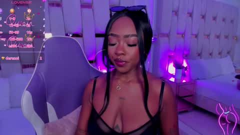 Miia Schwarz  online show from 02.27.26