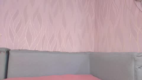 Snapshot of miia_scoott_ chatting on 09.30.25 miia scoott  online show from 09.30.25