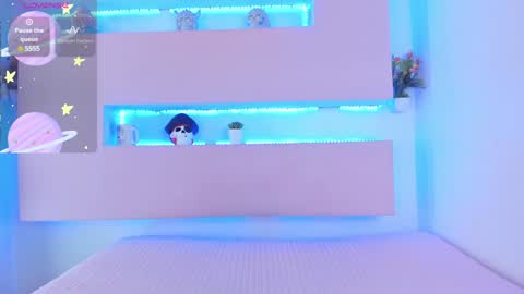Snapshot of miiaa_doll chatting on 01.17.25 MIIA online show from 01.17.25