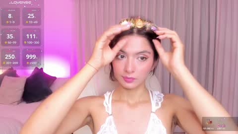 Mia online show from 12.04.24