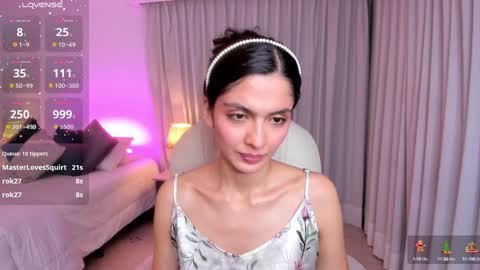 Mia online show from 12.27.24