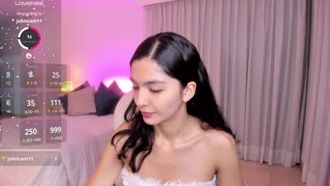 Mia online show from 12.30.24