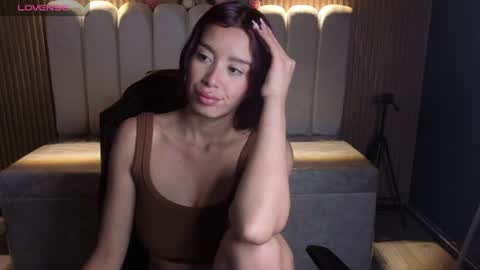 miiaa_evans1 online show from 07.13.26