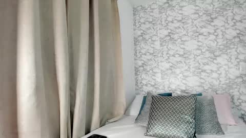 miiaa_monroe online show from 11.23.25