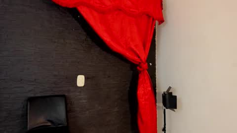  MELANIE  online show from 10.02.25