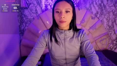 miiaboss online show from 04.23.26