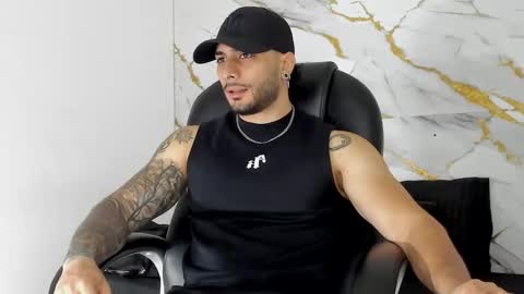 Snapshot of miike_stone1 chatting on 10.14.25 Daniel online show from 10.14.25