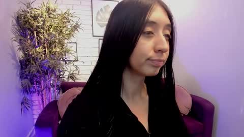 miilu  online show from 02.21.25