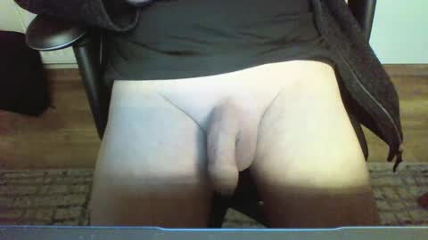 Snapshot of mik116 chatting on 01.16.25 mik online show from 01.16.25