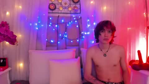 Mika  Milo. online show from 05.20.26