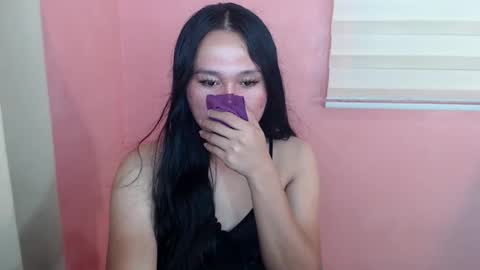 Snapshot of mika_oka chatting on 02.09.25 Hi im Avah online show from 02.09.25