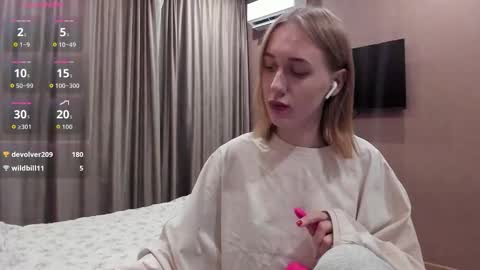 Mika online show from 11.09.25