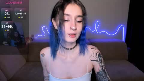 Mika online show from 11.21.25