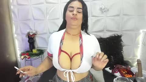 Mikaela Lust online show from 01.04.25