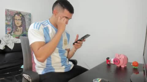 mike3xxx online show from 11.02.25