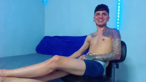 Mike IMDEPENDIENT MODEL online show from 01.11.25