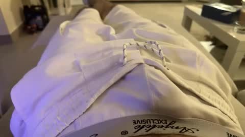 Snapshot of mike860947 chatting on 10.05.25 mike860947 online show from 10.05.25