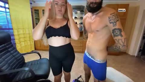 Snapshot of mike_and_anna_ chatting on 09.18.25 Mike and anna online show from 09.18.25