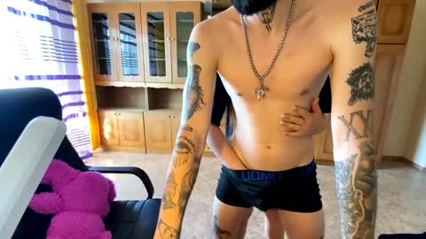 Mike and anna online show from 04.01.26