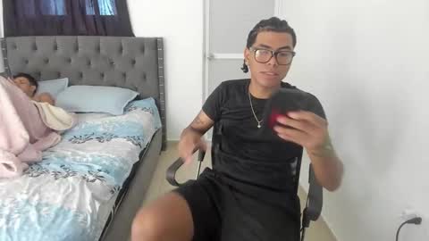 mike_master9 online show from 10.18.25