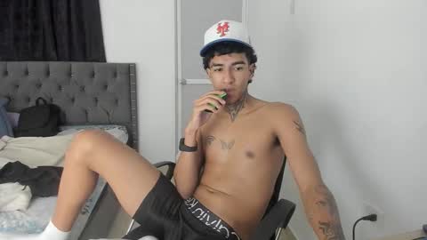 mike_master9 online show from 11.08.25