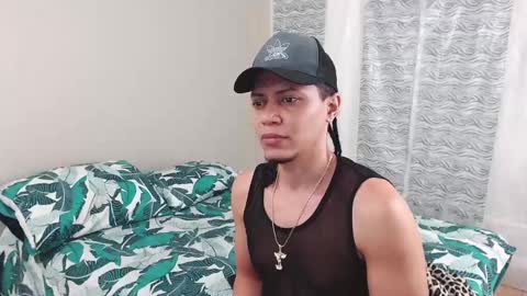 Enrique Rolly online show from 12.19.24