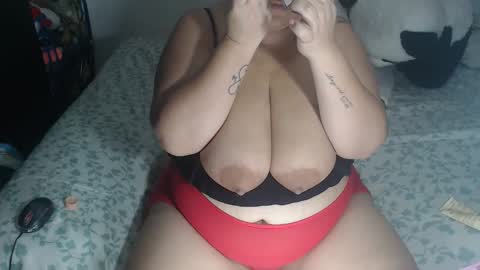 Snapshot of mike_sofi chatting on 10.16.25 sofia sweet online show from 10.16.25