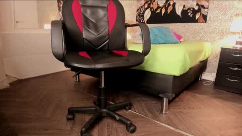 Mike online show from 10.03.25