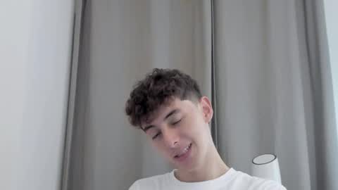 Snapshot of mikebelf4 chatting on 10.19.25 Mikebelf4 online show from 10.19.25